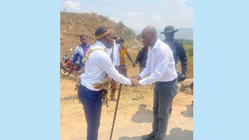 Sud-Kivu: Le Gouverneur  Jean Jacques Purusi , est arrivé à Katogota dans le groupement d&rsquo;Itara Luvungi.