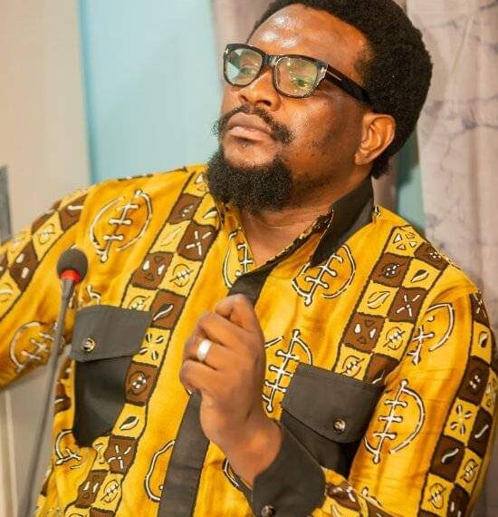 RDC: Carbonne Beni fait un appel au patriotisme pour désintégrer le système de prédation.